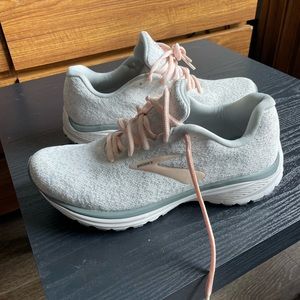 Brooks Women’s Running Shoe